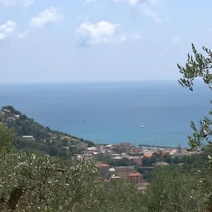 casa-elena-moneglia.hotelitalianriviera.com/